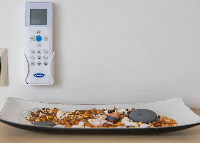 With Private Pool Laumes Juosta *